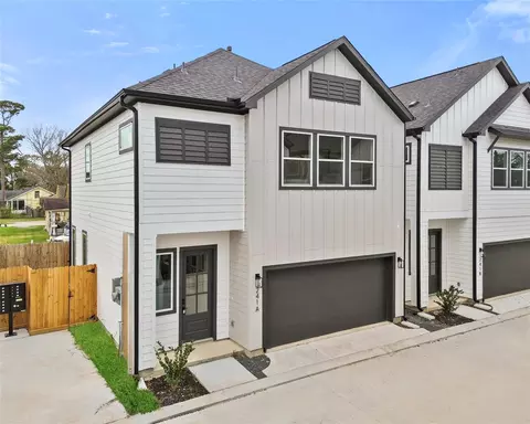 243 Rebecca St #F, Houston, TX 77022