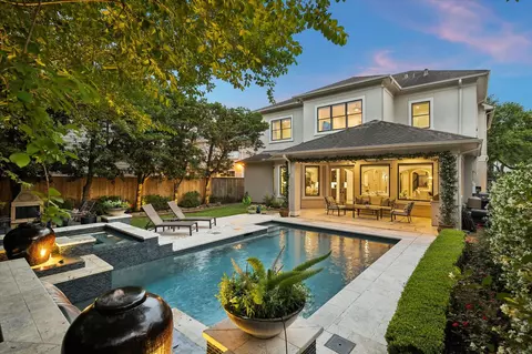 3810 Drake St, Houston, TX 77005