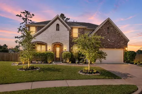 9039 Charncross Ln, Tomball, TX 77375