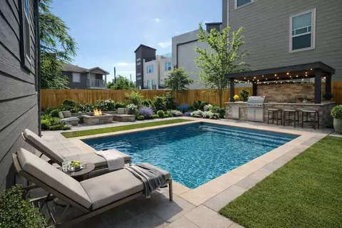 3207 St Emanuel St #A, Houston, TX 77004
