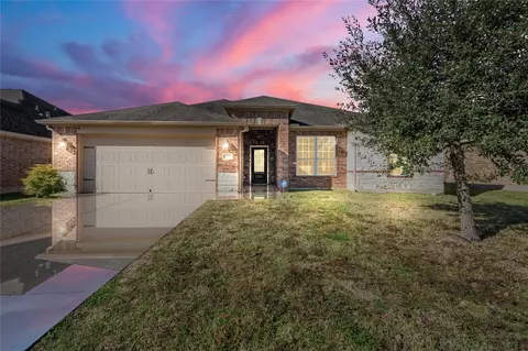 22907 Gentle Shadow Dr, Hockley, TX 77447