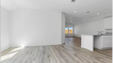 Living - 6846 Spur Creek Dr, Rosenberg, TX 77471 photo 1 of 5
