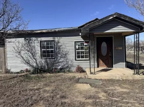 425 N Dwight St, Pampa, TX 79065