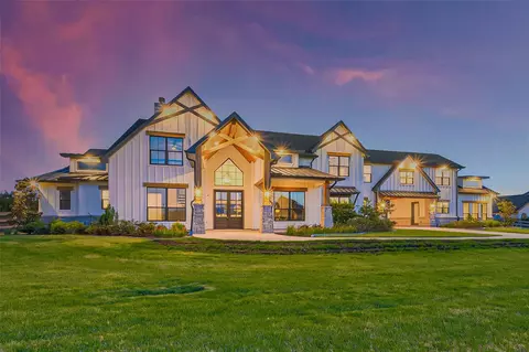 8 Little Sorrell Ct, Tomball, TX 77377