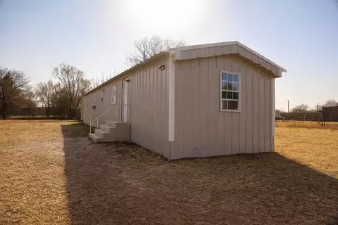 6802 N County Road 1630, Shallowater, TX 79363