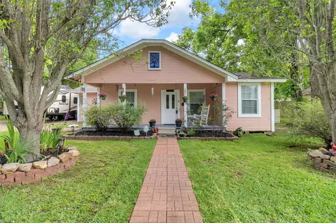 120 Willow St, Humble, TX 77338