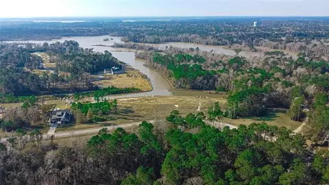 28635 Monterey Cliff Ln, Huffman, TX 77336