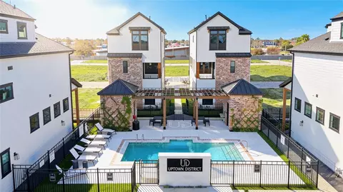 9216 Washington Heights St, Houston, TX 77063
