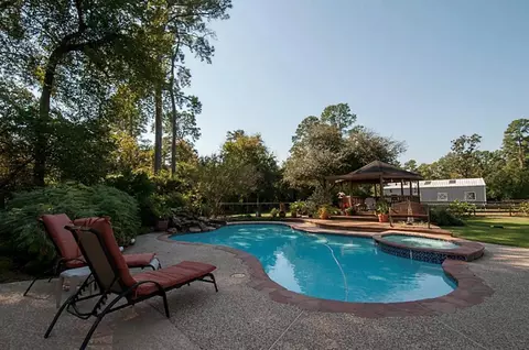 12713 W Shadow Lake Ln, Cypress, TX 77429