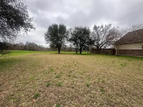 5322 Handbrook Dr, Houston, TX 77069