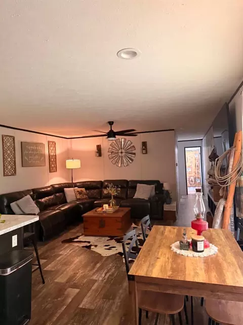 Living - 476 Camp Branch Rd, Trinity, TX 75862 photo 1 of 1