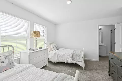 Bedroom - 2806 Clapbread Ln, Rosenberg, TX 77471 photo 3 of 8