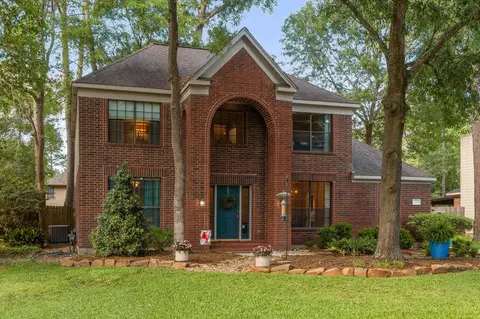 34 Plum Blossom Pl, The Woodlands, TX 77381