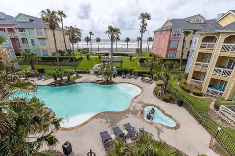 7000 Seawall Blvd #833, Galveston, TX 77551