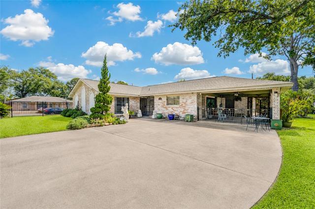 4018 S Blalock Rd, Houston, TX 77080