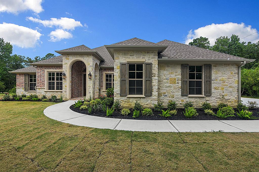 5265 Longmire Ct, Conroe, TX 77304 photo 1