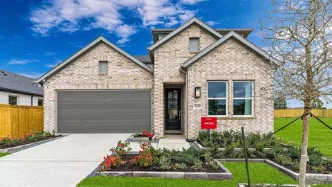 1319 N Yellow Rose Ct, Tomball, TX 77375