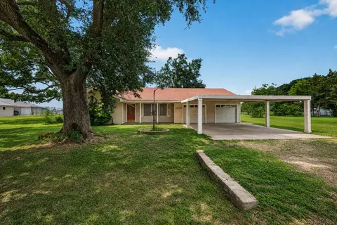 1008 Bernard Ave, Rosenberg, TX 77471