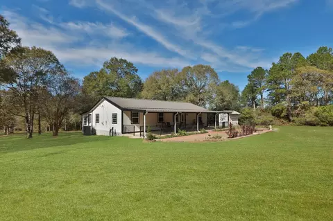 6623 County Road 302, Navasota, TX 77868