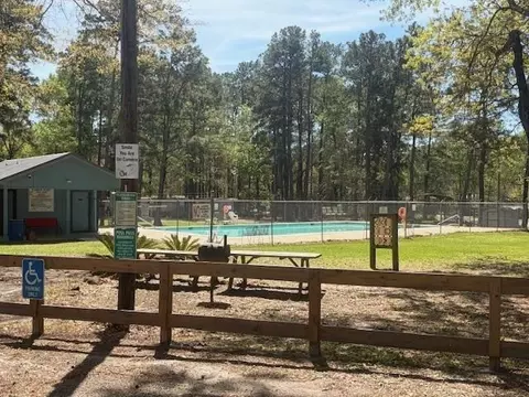 Exterior - 352 Kingwood Dr, Trinity, TX 75862 photo 3 of 5