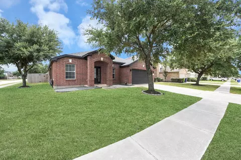 Exterior - 3230 Legends Creek Dr, Spring, TX 77386 photo 6 of 6
