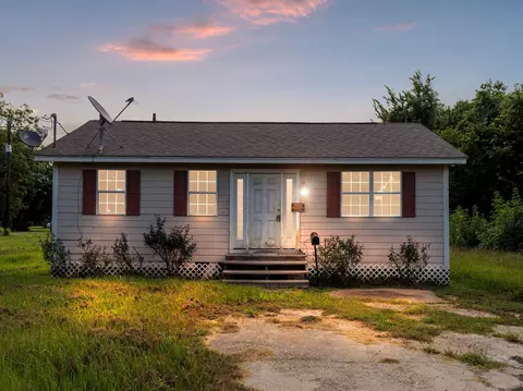2905 Avenue A, Bay City, TX 77414