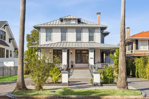 2608 Avenue O, Galveston, TX 77550