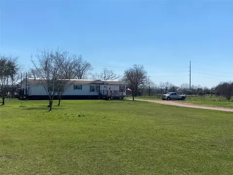 10507 E 159 Hwy E, Bellville, TX 77418