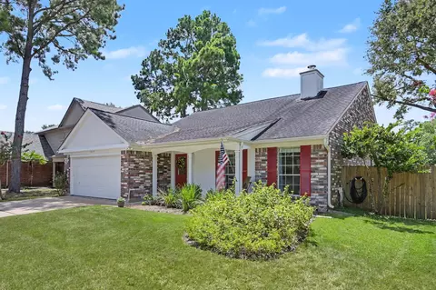 Exterior - 17019 Fordingbridge Dr, Spring, TX 77379 photo 2 of 6