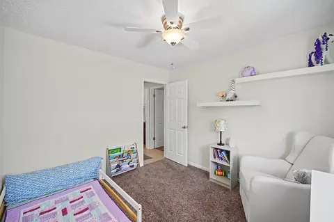 Bedroom - 17019 Fordingbridge Dr, Spring, TX 77379 photo 4 of 6