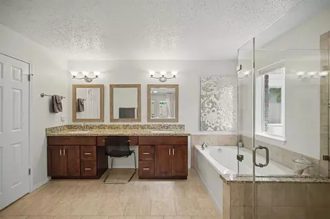 Bath - 17019 Fordingbridge Dr, Spring, TX 77379 photo 1 of 2