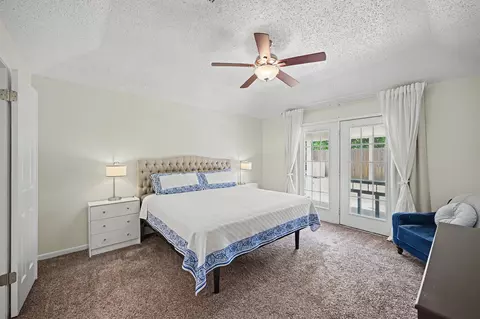 Bedroom - 17019 Fordingbridge Dr, Spring, TX 77379 photo 1 of 6