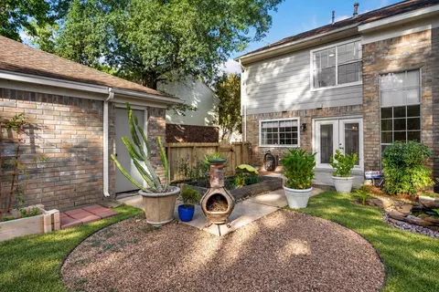 Exterior - 2631 Woodsboro Dr, Spring, TX 77388 photo 10 of 11