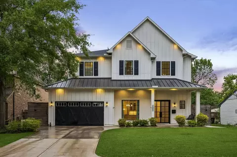 1582 Hewitt Dr, Houston, TX 77018