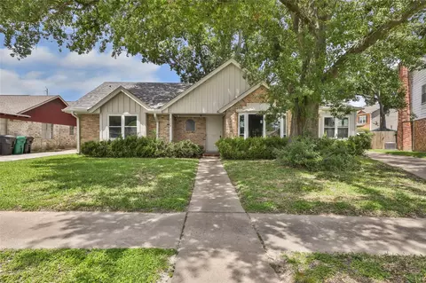 1158 Cottage Oak Ln, Houston, TX 77091