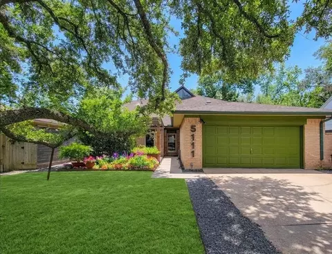 5111 Linden St, Bellaire, TX 77401