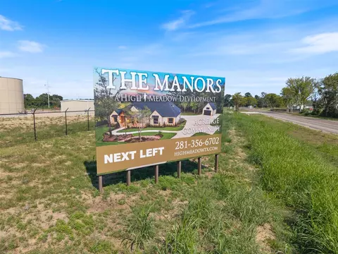 119 Kiowa Trl, New Waverly, TX 77358