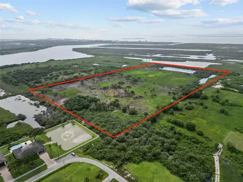 00 00 105th, Galveston, TX 77554