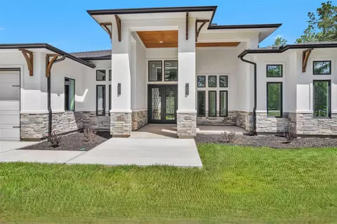 Exterior - 27900 E Stallion Ln, Waller, TX 77484 photo 4 of 9