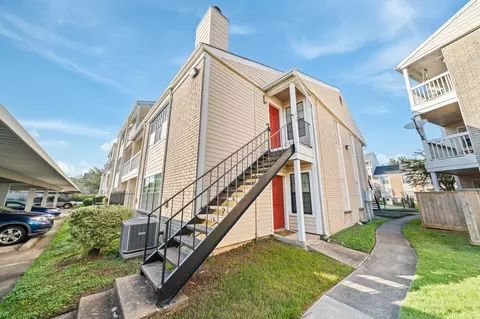 2750 Holly Hall St #1510, Houston, TX 77054