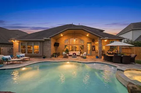 2513 Royal Field Ln, Friendswood, TX 77546