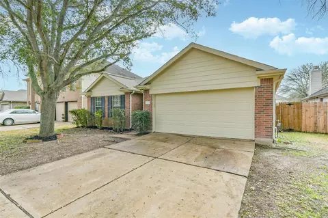 6219 Presidio Dr, Houston, TX 77053