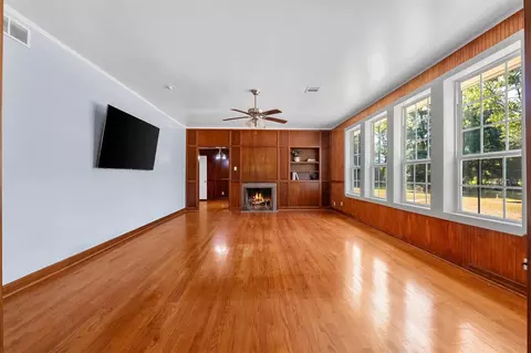 Living - 406 E Second St, Corrigan, TX 75939 photo 3 of 9