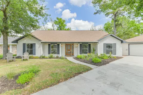 7214 Bayou Woods Dr, Houston, TX 77088