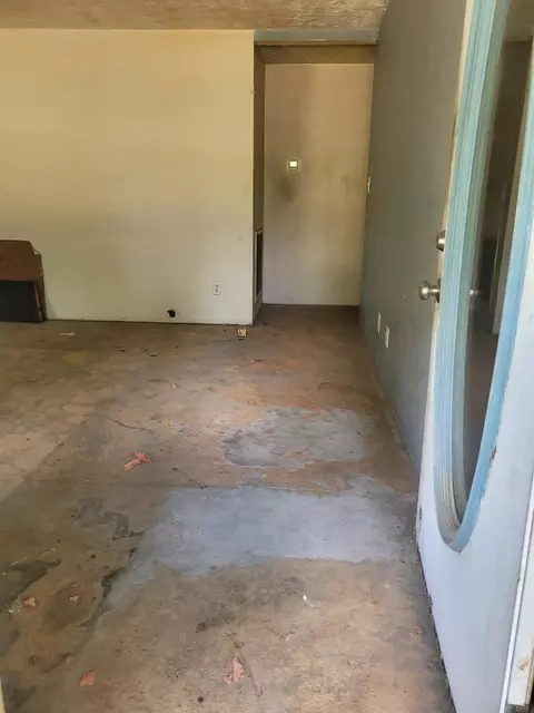 15540 Firetower Rd, Conroe, TX 77306 photo 2