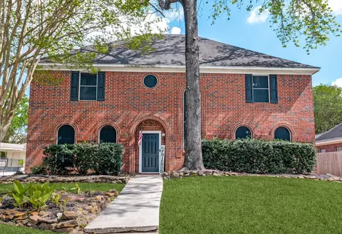 4419 Broadleaf St, Kingwood, TX 77345