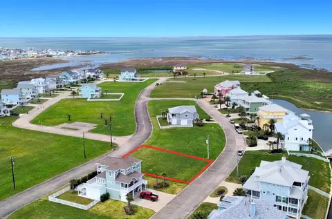 4110 Sea Grass Ln, Galveston, TX 77554