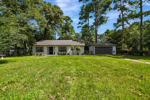 281 Green Briar Dr, Magnolia, TX 77355