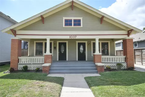 1037 Oxford St, Houston, TX 77008