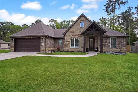 2406 Hummingbird St, New Caney, TX 77357